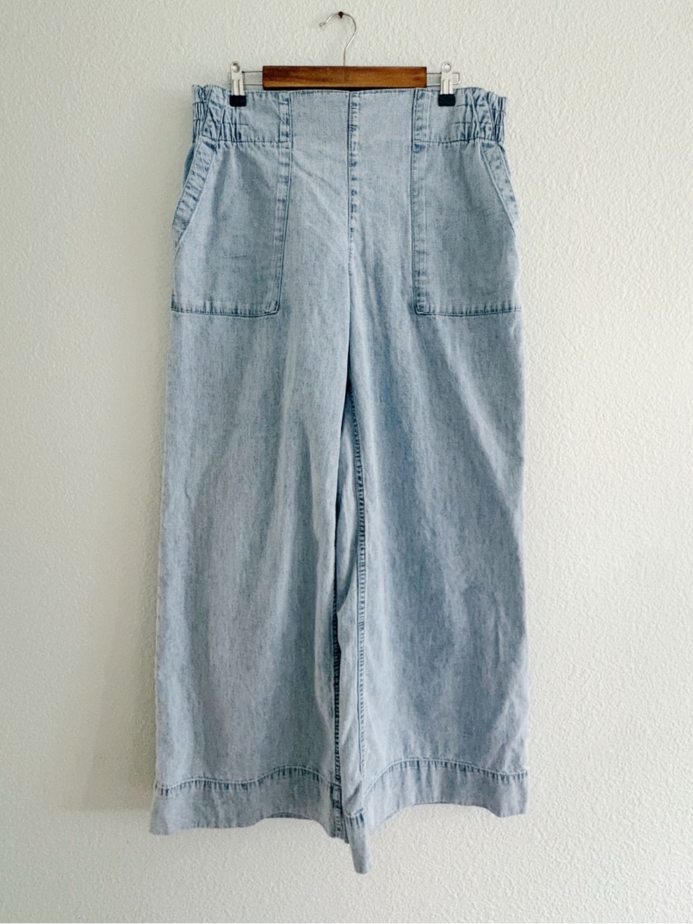 We The Free Breezy Pull-On Wide Leg Jeans Free People - Picture 4 of 10